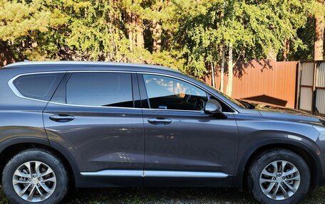 Hyundai Santa Fe IV, 2018 год, 3 400 000 рублей, 3 фотография