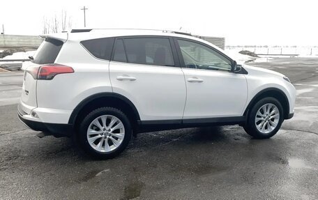 Toyota RAV4, 2016 год, 2 700 000 рублей, 1 фотография