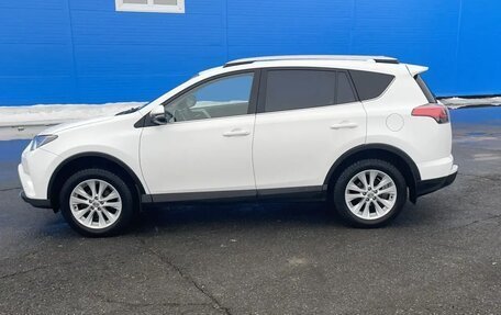 Toyota RAV4, 2016 год, 2 700 000 рублей, 2 фотография