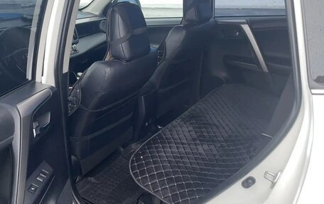 Toyota RAV4, 2016 год, 2 700 000 рублей, 6 фотография