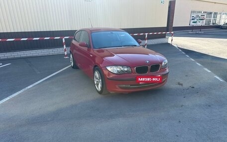 BMW 1 серия, 2007 год, 480 000 рублей, 2 фотография