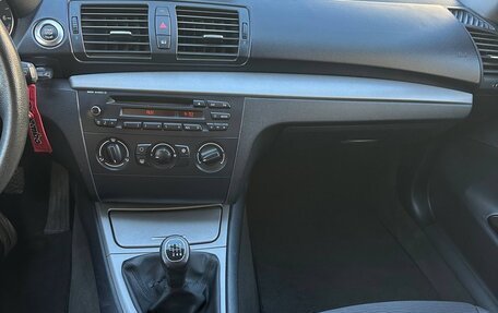 BMW 1 серия, 2007 год, 480 000 рублей, 12 фотография