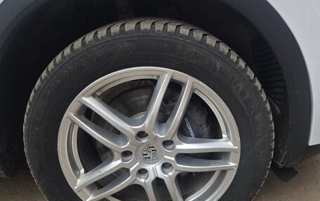 Porsche Cayenne III, 2015 год, 4 200 000 рублей, 2 фотография