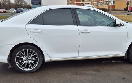 Toyota Camry, 2012 год, 1 600 000 рублей, 2 фотография