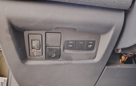 Citroen C4 II рестайлинг, 2013 год, 700 000 рублей, 13 фотография