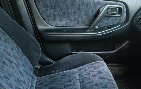 Nissan Bluebird XI, 1996 год, 190 000 рублей, 8 фотография