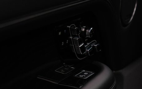 Land Rover Range Rover IV рестайлинг, 2018 год, 7 900 000 рублей, 9 фотография