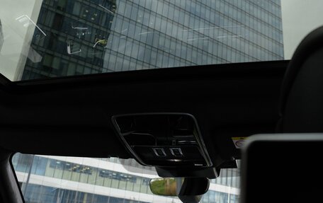 Land Rover Range Rover IV рестайлинг, 2018 год, 7 900 000 рублей, 8 фотография