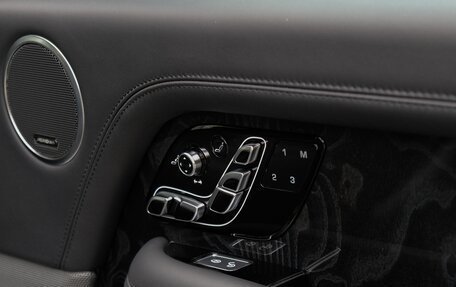 Land Rover Range Rover IV рестайлинг, 2018 год, 7 900 000 рублей, 23 фотография