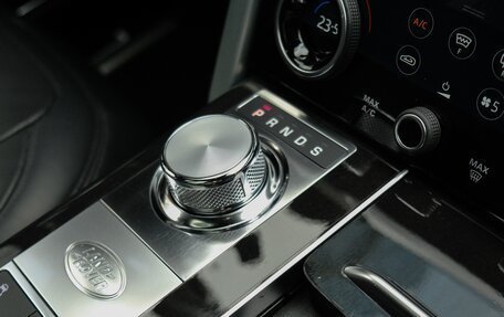 Land Rover Range Rover IV рестайлинг, 2018 год, 7 900 000 рублей, 22 фотография