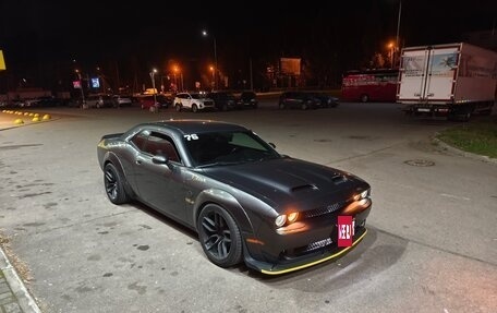 Dodge Challenger III рестайлинг 2, 2019 год, 13 490 000 рублей, 3 фотография