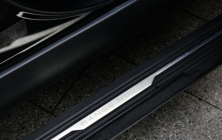 Land Rover Range Rover IV рестайлинг, 2018 год, 7 900 000 рублей, 36 фотография