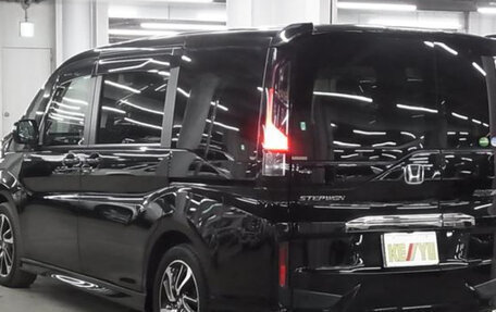 Honda Stepwgn IV, 2022 год, 1 990 000 рублей, 5 фотография