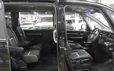 Honda Stepwgn IV, 2022 год, 1 990 000 рублей, 14 фотография