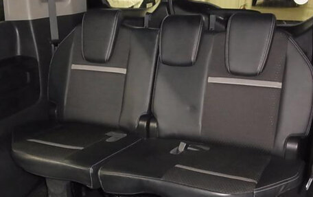 Honda Stepwgn IV, 2022 год, 1 990 000 рублей, 16 фотография