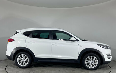 Hyundai Tucson III, 2018 год, 2 050 000 рублей, 4 фотография