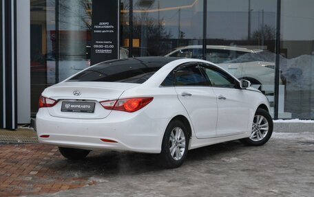 Hyundai Sonata VI, 2010 год, 950 000 рублей, 5 фотография