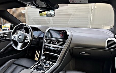 BMW 8 серия, 2020 год, 7 150 000 рублей, 19 фотография