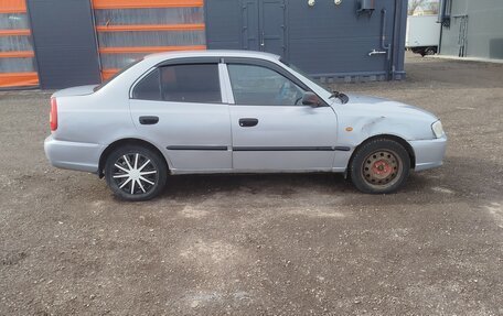Hyundai Accent II, 2003 год, 280 000 рублей, 3 фотография