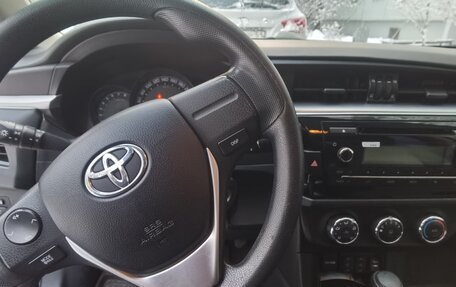 Toyota Corolla, 2013 год, 1 440 000 рублей, 5 фотография