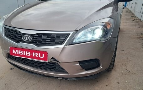 KIA cee'd I рестайлинг, 2012 год, 551 333 рублей, 14 фотография