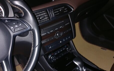 Infiniti Q30, 2016 год, 2 300 000 рублей, 7 фотография