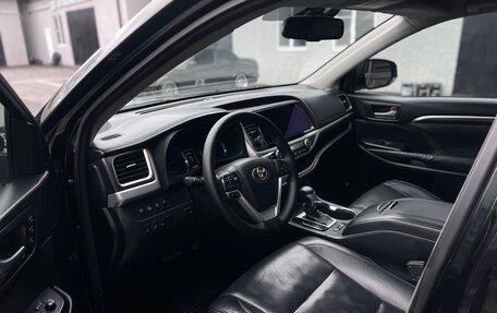 Toyota Highlander III, 2015 год, 3 350 000 рублей, 5 фотография