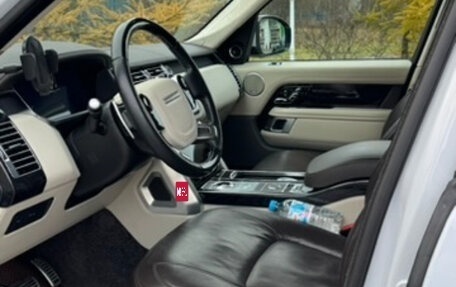 Land Rover Range Rover IV рестайлинг, 2020 год, 9 900 000 рублей, 3 фотография