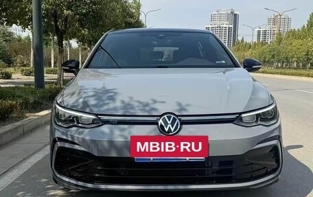 Volkswagen Golf VIII, 2022 год, 1 830 900 рублей, 5 фотография