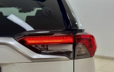 Toyota RAV4, 2021 год, 4 098 000 рублей, 10 фотография