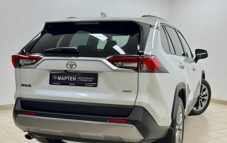 Toyota RAV4, 2021 год, 4 098 000 рублей, 6 фотография