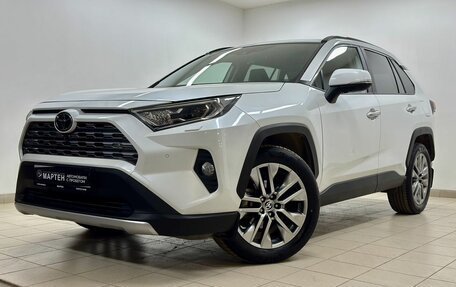 Toyota RAV4, 2021 год, 4 098 000 рублей, 7 фотография
