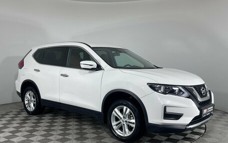 Nissan X-Trail, 2018 год, 1 875 000 рублей, 3 фотография