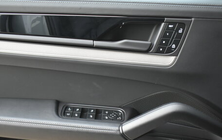 Porsche Cayenne III, 2026 год, 18 490 000 рублей, 24 фотография