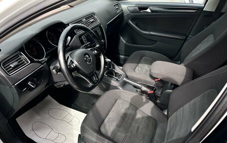 Volkswagen Jetta VI, 2016 год, 1 370 000 рублей, 9 фотография