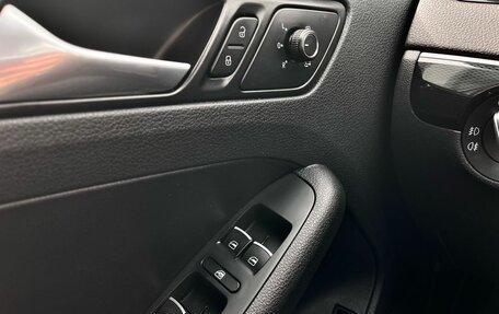 Volkswagen Jetta VI, 2016 год, 1 370 000 рублей, 19 фотография