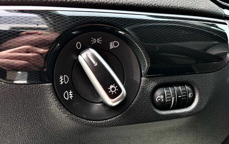 Volkswagen Jetta VI, 2016 год, 1 370 000 рублей, 18 фотография