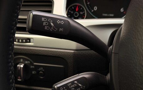 Volkswagen Touareg III, 2013 год, 1 985 000 рублей, 18 фотография