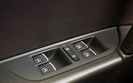 Volkswagen Touareg III, 2013 год, 1 985 000 рублей, 23 фотография