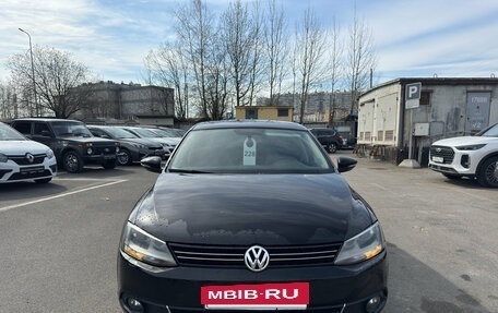 Volkswagen Jetta VI, 2012 год, 899 000 рублей, 2 фотография
