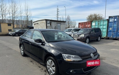 Volkswagen Jetta VI, 2012 год, 899 000 рублей, 3 фотография