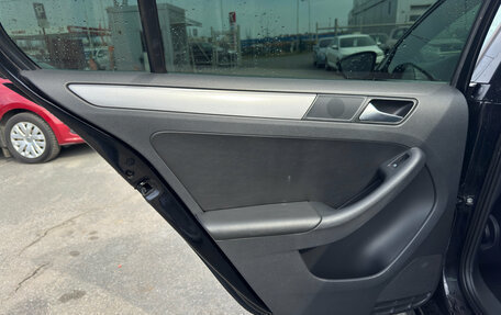 Volkswagen Jetta VI, 2012 год, 899 000 рублей, 11 фотография