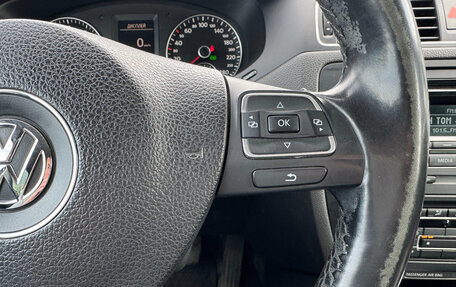 Volkswagen Jetta VI, 2012 год, 899 000 рублей, 16 фотография