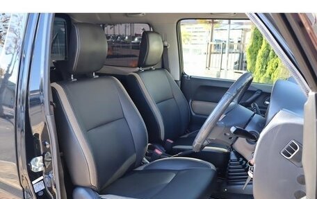 Suzuki Jimny, 2017 год, 900 999 рублей, 9 фотография
