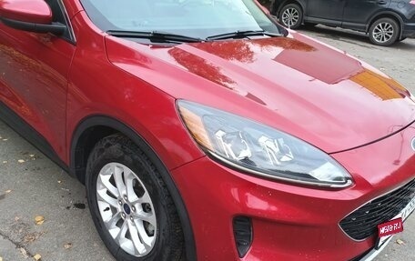 Ford Escape, 2020 год, 1 900 000 рублей, 1 фотография