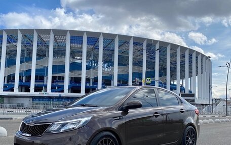 KIA Rio III рестайлинг, 2015 год, 1 050 000 рублей, 1 фотография