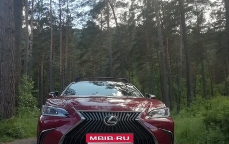 Lexus ES VII, 2021 год, 3 800 000 рублей, 1 фотография