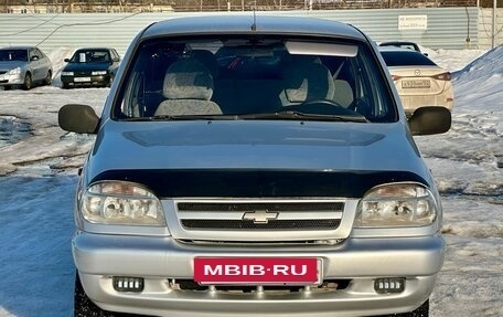 Chevrolet Niva I рестайлинг, 2003 год, 269 999 рублей, 3 фотография