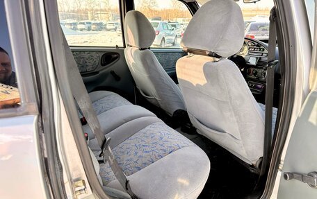 Chevrolet Niva I рестайлинг, 2003 год, 269 999 рублей, 16 фотография