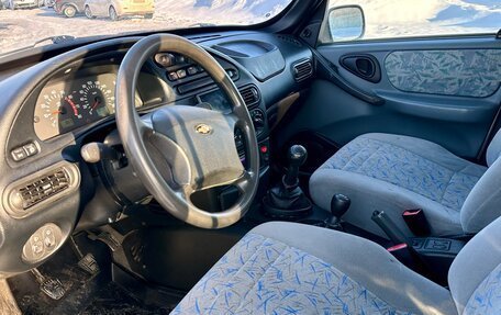 Chevrolet Niva I рестайлинг, 2003 год, 269 999 рублей, 14 фотография